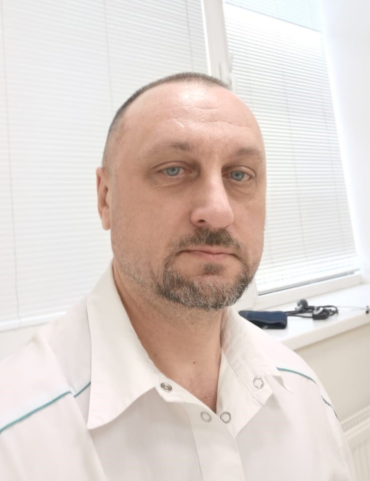 Молов Олег Алексеевич
